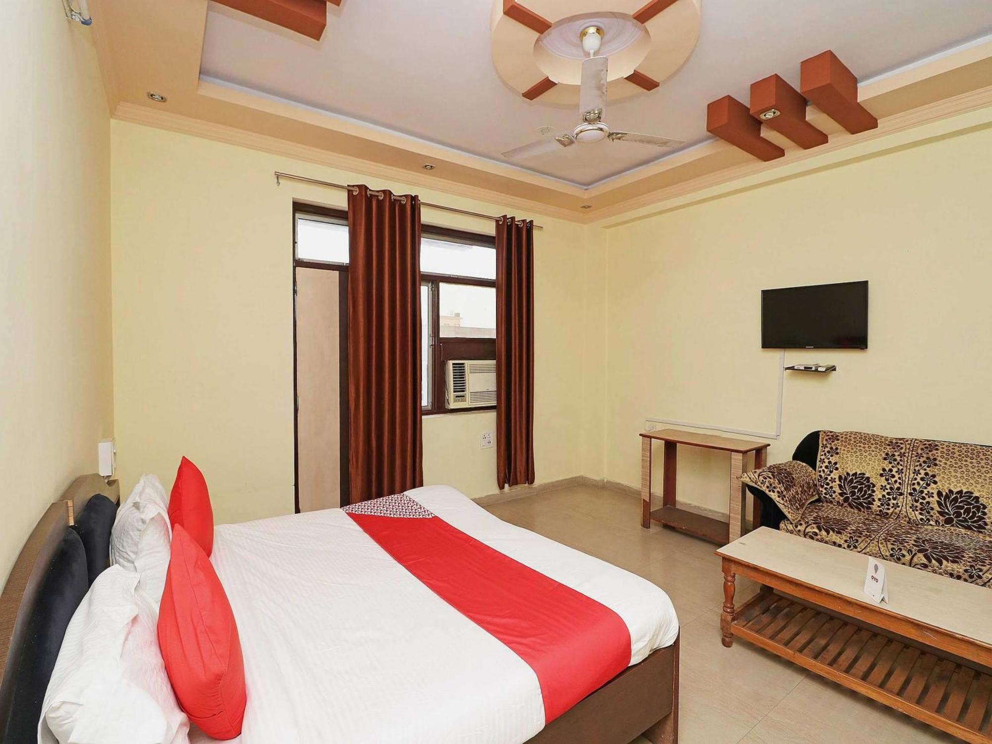 Oyo Flagship 12775 Bharat Plaza Hotel Kota  Exterior photo